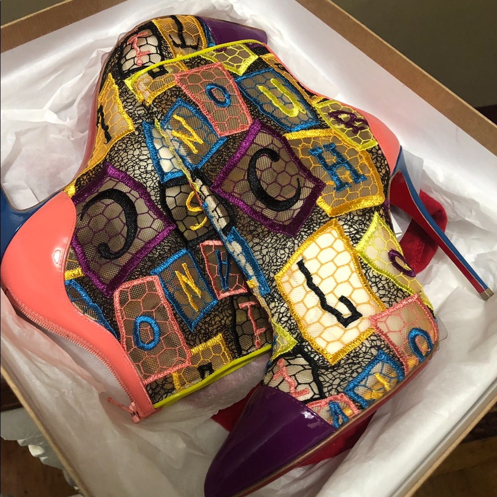 Christian Louboutins size 40 - Picture 1 of 8